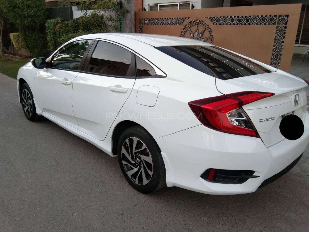 Honda Civic 2018 for Sale in Lahore Honda Civic 2018 for Sale in Lahore Image-19