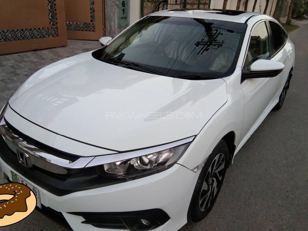 Honda Civic 2018 for Sale in Lahore Honda Civic 2018 for Sale in Lahore Image-18