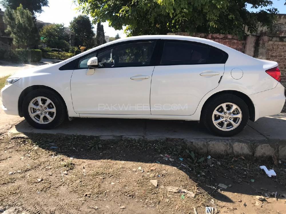 Honda Civic 2015 for Sale in Islamabad Honda Civic 2015 for Sale in Islamabad Image-4
