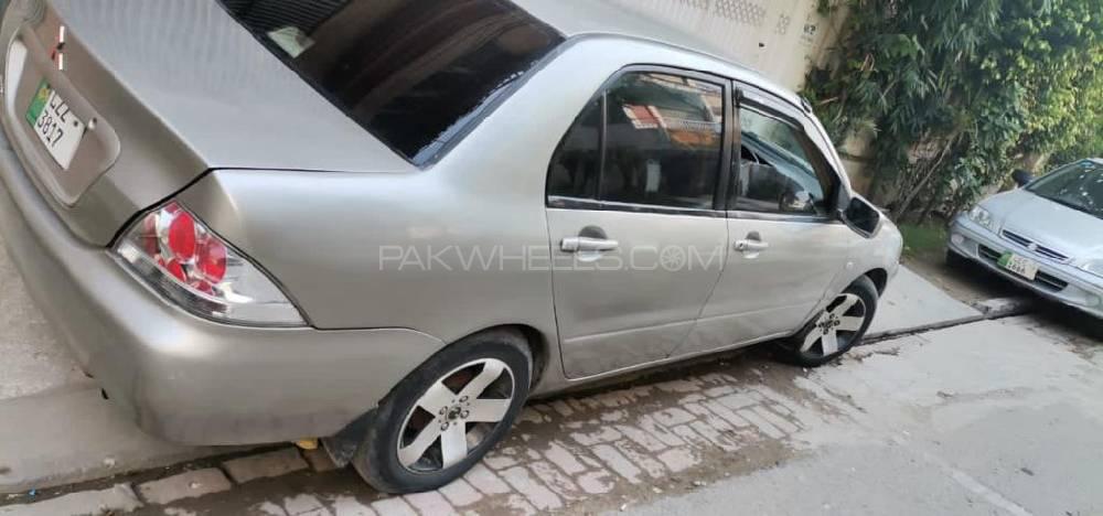 Mitsubishi Lancer 2005 for Sale in Lahore Mitsubishi Lancer 2005 for Sale in Lahore Image-6