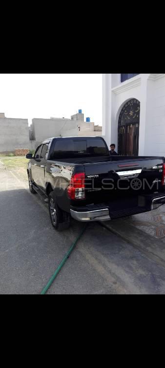 Toyota Hilux 2020 for Sale in Lahore Toyota Hilux 2020 for Sale in Lahore Image-6