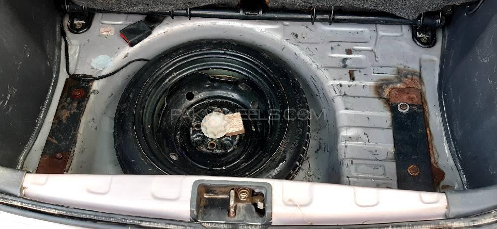 Toyota Vitz 2001 for Sale in Swabi Toyota Vitz 2001 for Sale in Swabi Image-15