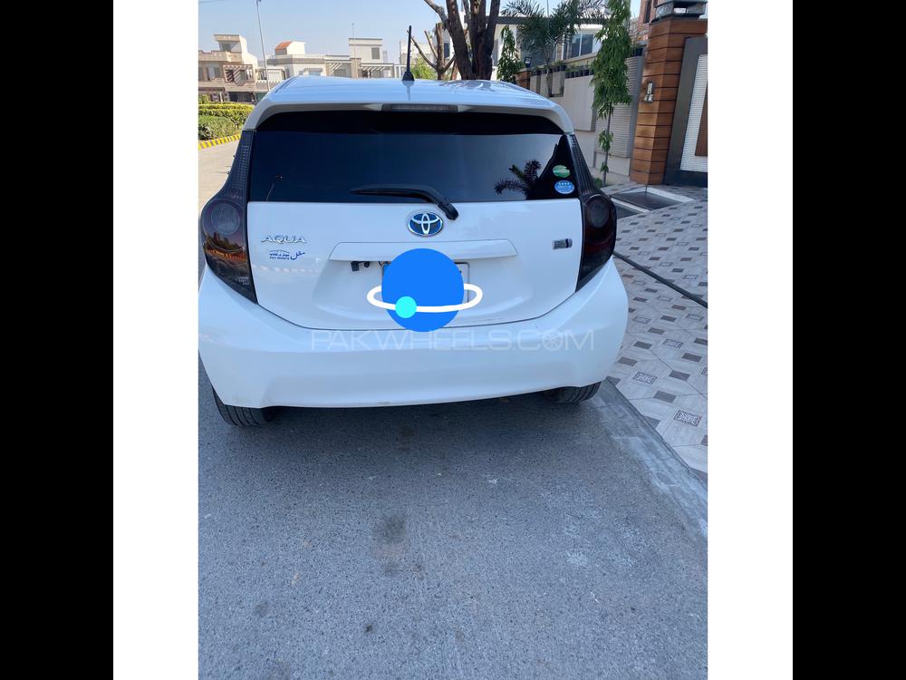 ٹویوٹا اکوا 2014 for Sale in گجرانوالہ ٹویوٹا اکوا 2014 for Sale in گجرانوالہ Image-3