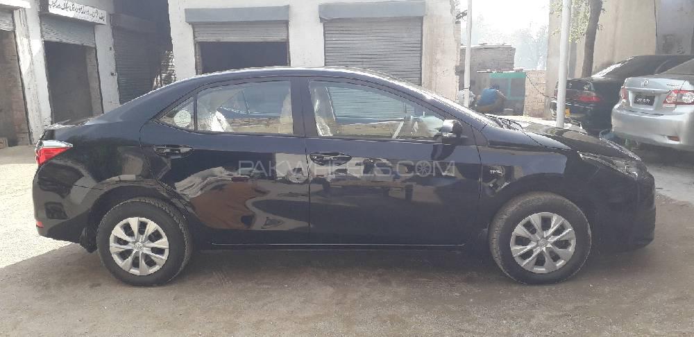 Toyota Corolla 2020 for Sale in Lakki marwat Toyota Corolla 2020 for Sale in Lakki marwat Image-4