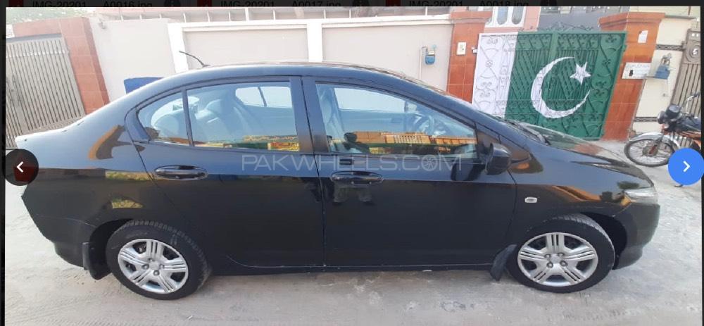 Honda City 2013 for Sale in Rahim Yar Khan Honda City 2013 for Sale in Rahim Yar Khan Image-3