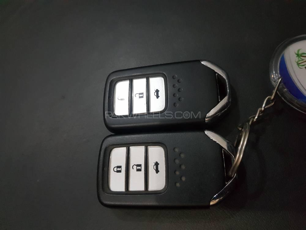 Honda Civic 2018 for Sale in Jhelum Honda Civic 2018 for Sale in Jhelum Image-12