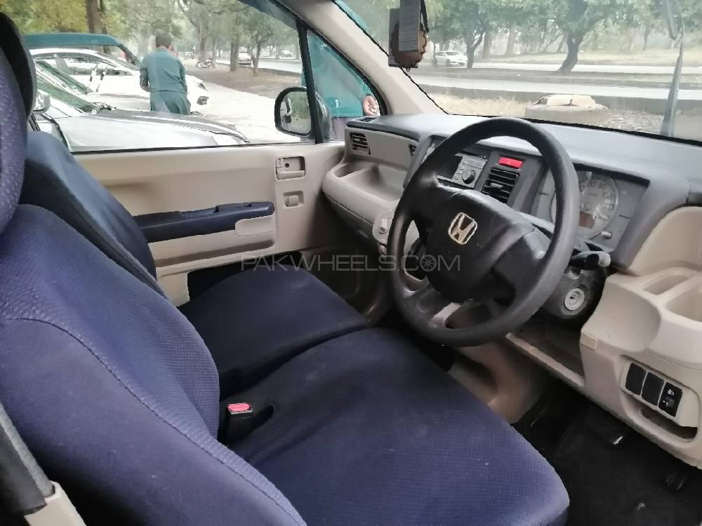 Honda Life 2010 for Sale in Islamabad Image-1