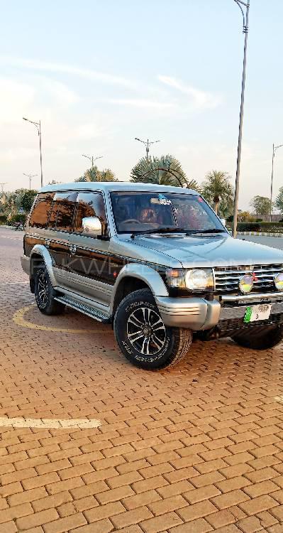 Mitsubishi Pajero 1996 for Sale in Multan Image-1