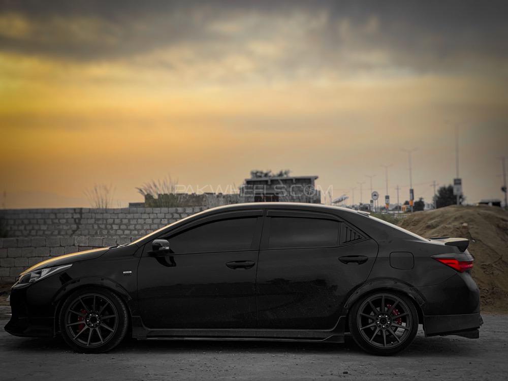 Toyota Corolla - 2019  Toyota Corolla - 2019  Image-2