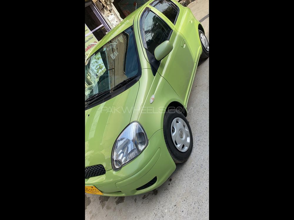 Toyota Vitz 2004 for Sale in Quetta Image-1