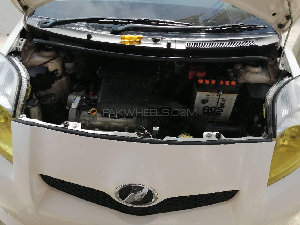 Toyota Vitz 2013 for Sale in D.G.Khan Toyota Vitz 2013 for Sale in D.G.Khan Image-6