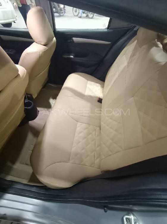 Honda City 2010 for Sale in Lahore Image-1