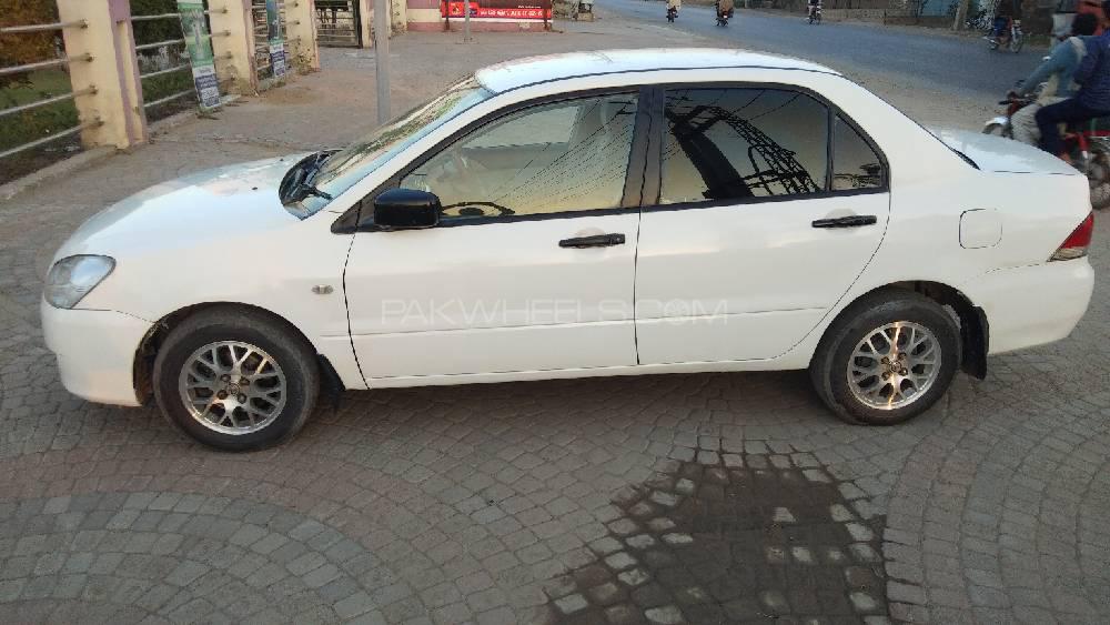 Mitsubishi Lancer 2004 for Sale in Lahore Image-1