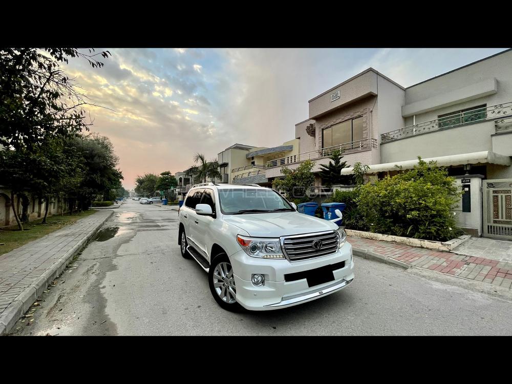 Toyota Land Cruiser 2012 for Sale in Islamabad Toyota Land Cruiser 2012 for Sale in Islamabad Image-4