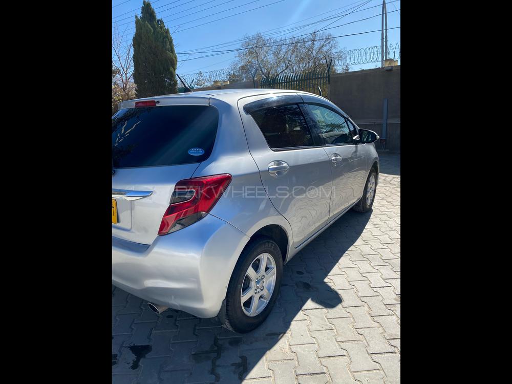 Toyota Vitz 2014 for Sale in Quetta Toyota Vitz 2014 for Sale in Quetta Image-5