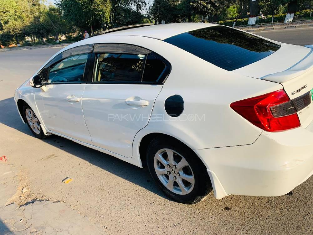 Honda Civic 2014 for Sale in Faisalabad Honda Civic 2014 for Sale in Faisalabad Image-4