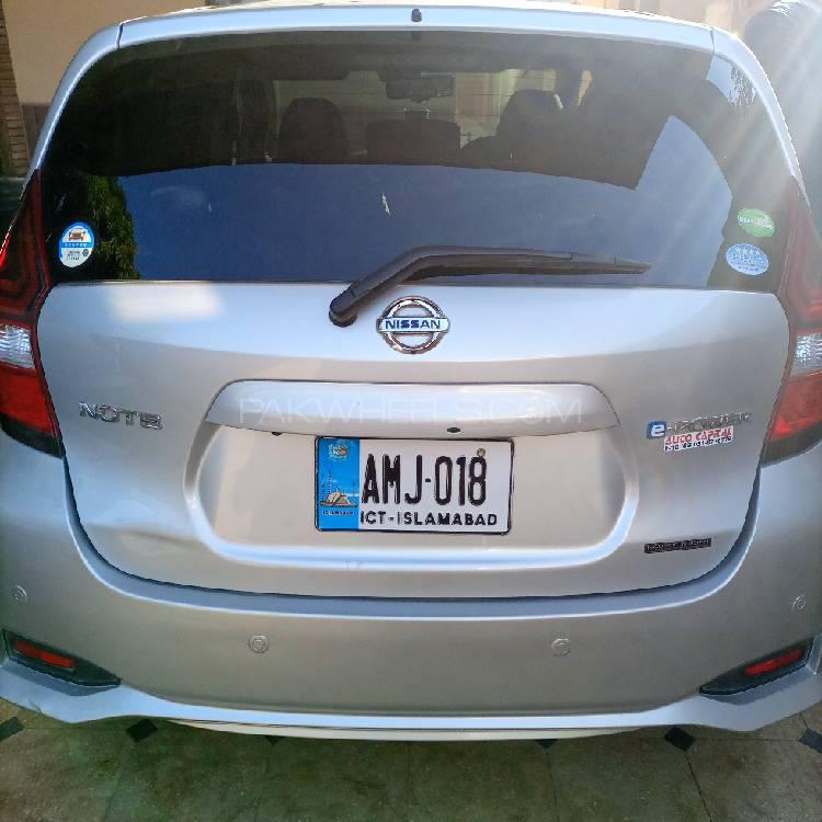 Nissan Note 2017 for Sale in Islamabad Nissan Note 2017 for Sale in Islamabad Image-3