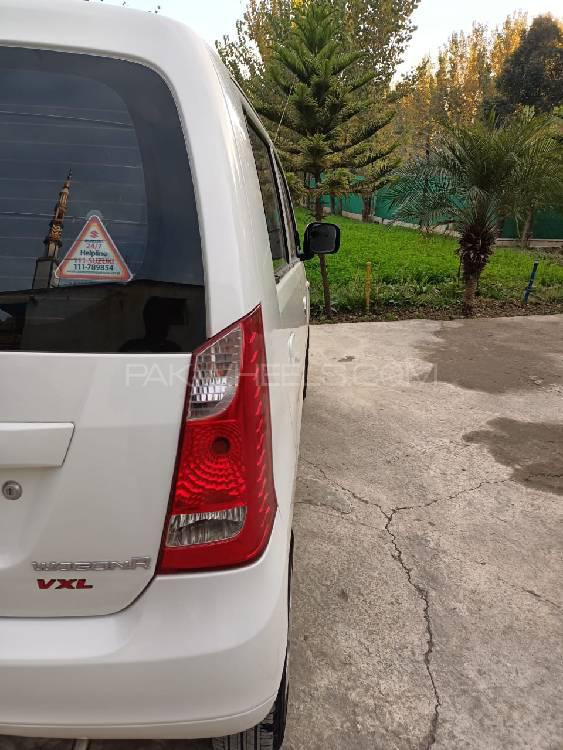 Suzuki Wagon R 2017 for Sale in Peshawar Suzuki Wagon R 2017 for Sale in Peshawar Image-11