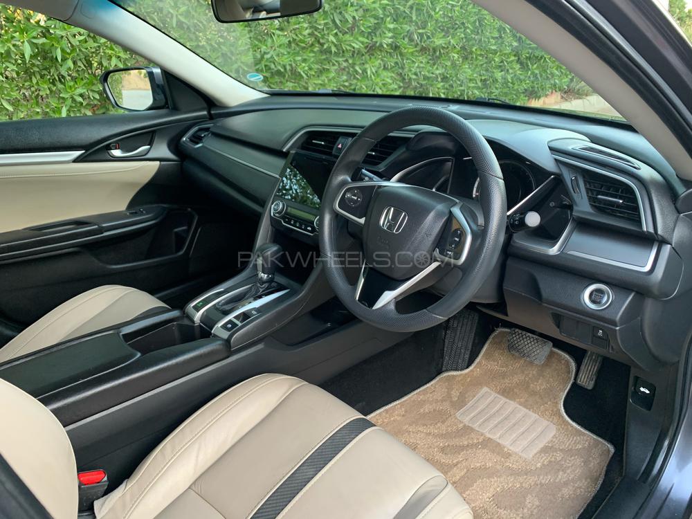 ہونڈا سوک 2018 for Sale in کراچی ہونڈا سوک 2018 for Sale in کراچی Image-10