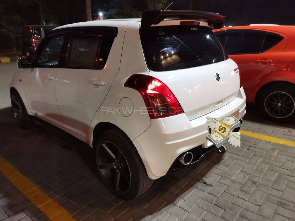 Suzuki Swift 2012 for Sale in Lahore Image-1