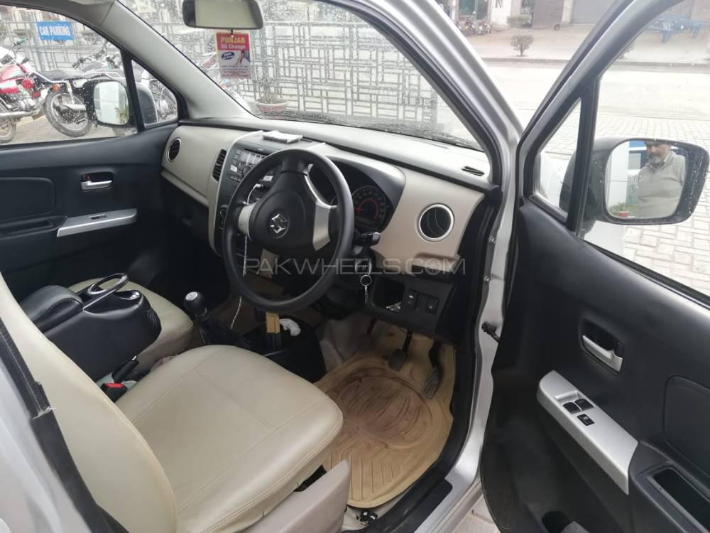 Suzuki Wagon R 2017 for Sale in Multan Suzuki Wagon R 2017 for Sale in Multan Image-6