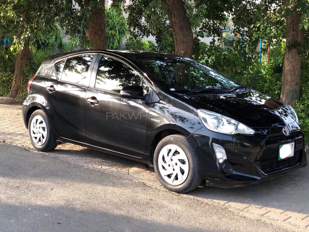 Toyota Aqua 2015 for Sale in Lahore Toyota Aqua 2015 for Sale in Lahore Image-6