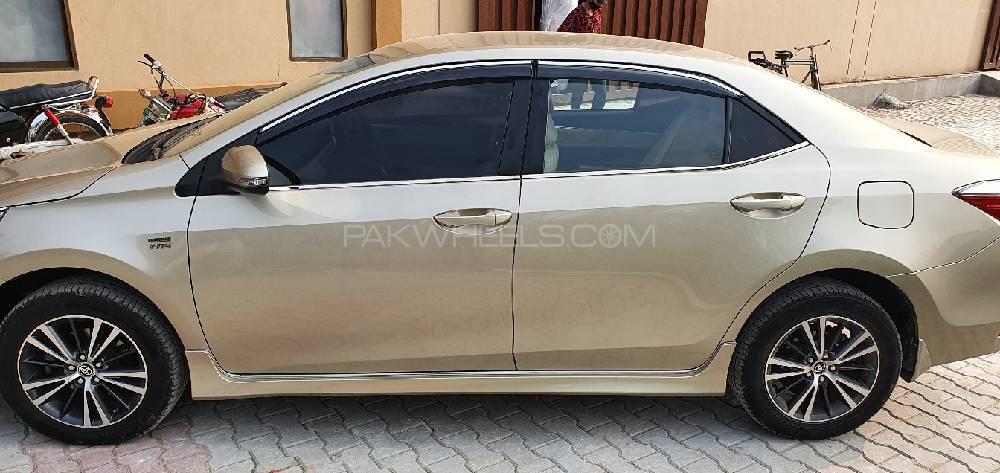 Toyota Corolla 2019 for Sale in Lahore Toyota Corolla 2019 for Sale in Lahore Image-6