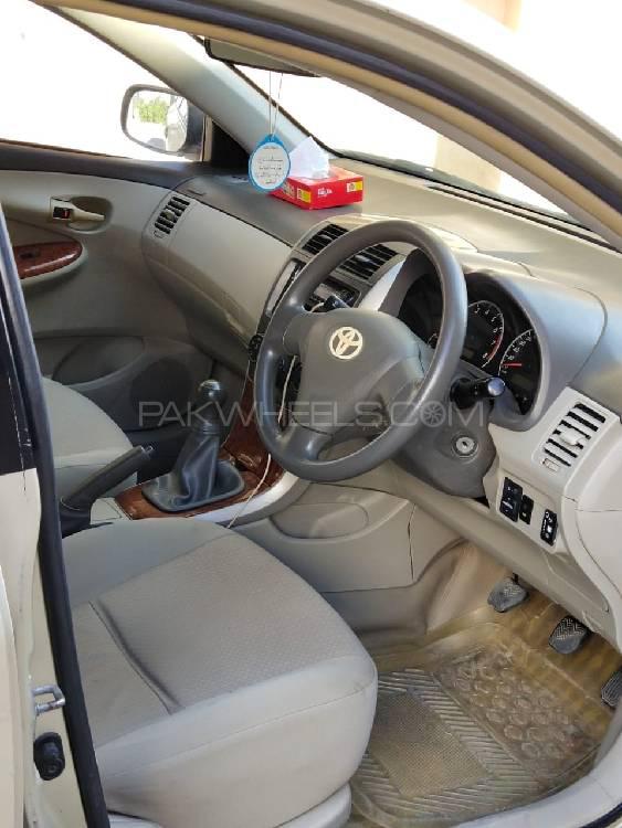 Toyota Corolla 2009 for Sale in Islamabad Image-1
