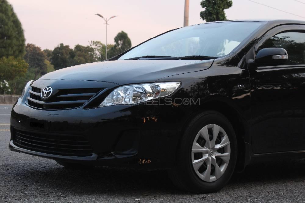 Toyota Corolla 2014 for Sale in Islamabad Image-1