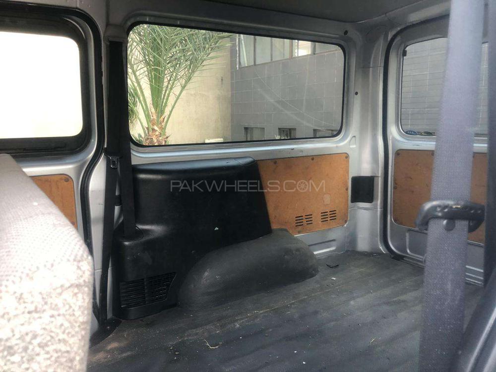 Toyota Hiace 2016 for Sale in Gujranwala Toyota Hiace 2016 for Sale in Gujranwala Image-8