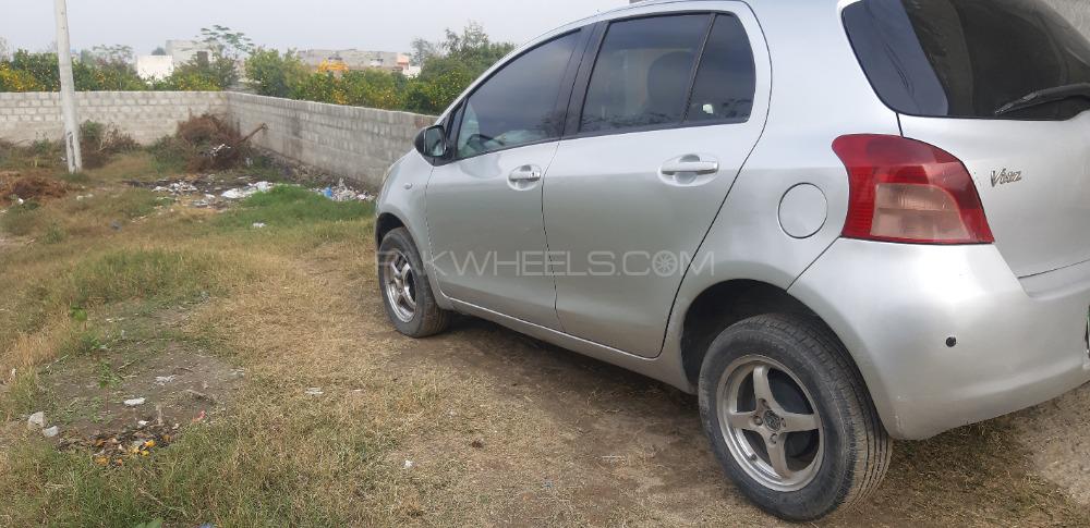 Toyota Vitz 2005 for Sale in Attock Toyota Vitz 2005 for Sale in Attock Image-10