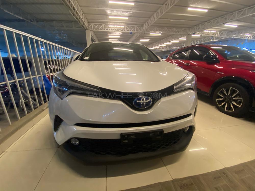 Toyota C-HR 2017 for Sale in Peshawar Image-1