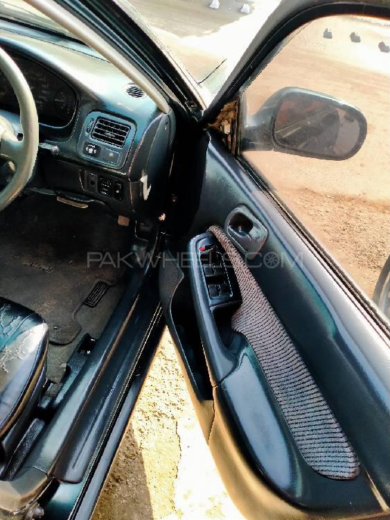 Honda Civic 1998 for Sale in Peshawar Honda Civic 1998 for Sale in Peshawar Image-7