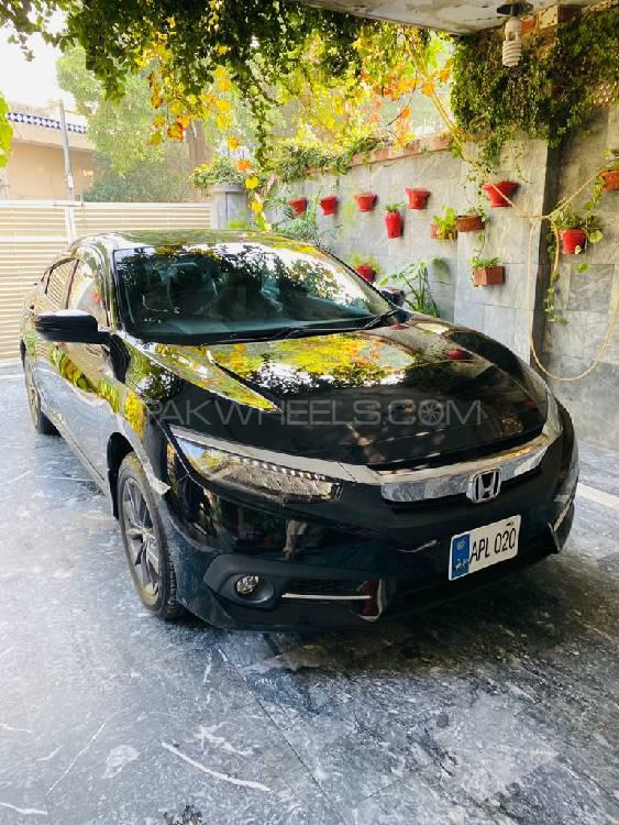 Honda Civic 2020 for Sale in Peshawar Image-1