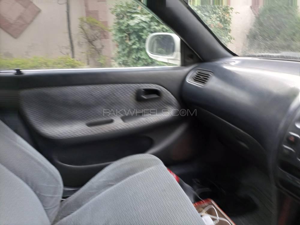 Toyota Corolla 2001 for Sale in Peshawar Toyota Corolla 2001 for Sale in Peshawar Image-15