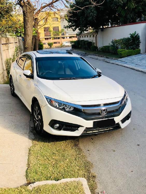 Honda Civic 2017 for Sale in Peshawar Honda Civic 2017 for Sale in Peshawar Image-2