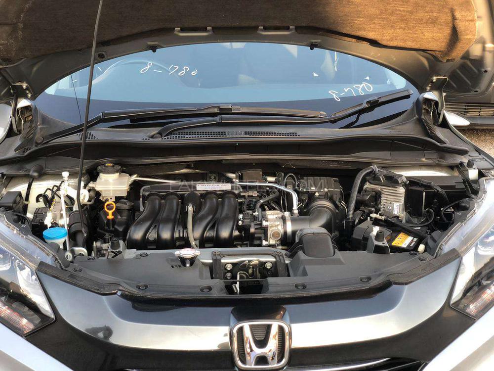Honda Vezel 2015 for Sale in Rawalpindi Honda Vezel 2015 for Sale in Rawalpindi Image-7