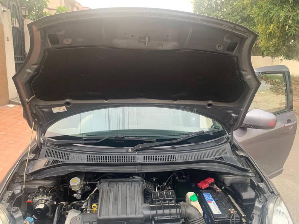 Suzuki Swift 2014 for Sale in Lahore Suzuki Swift 2014 for Sale in Lahore Image-11