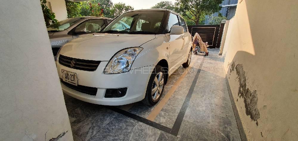 Suzuki Swift 2018 for Sale in Lahore Image-1