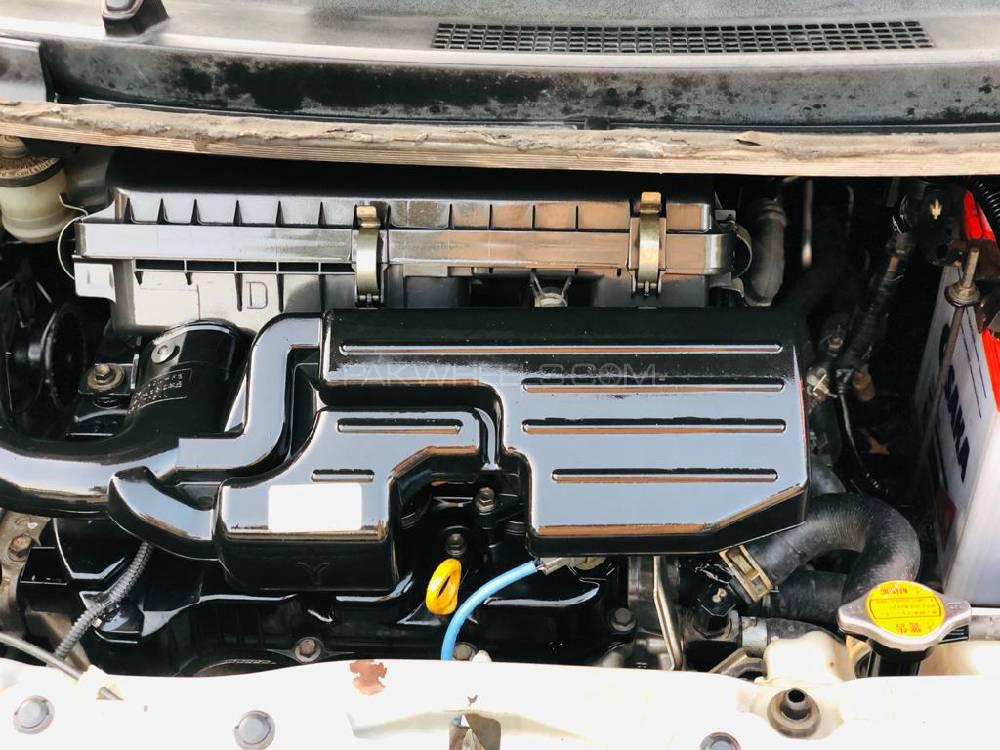 Daihatsu Move 2011 for Sale in Sargodha Daihatsu Move 2011 for Sale in Sargodha Image-8