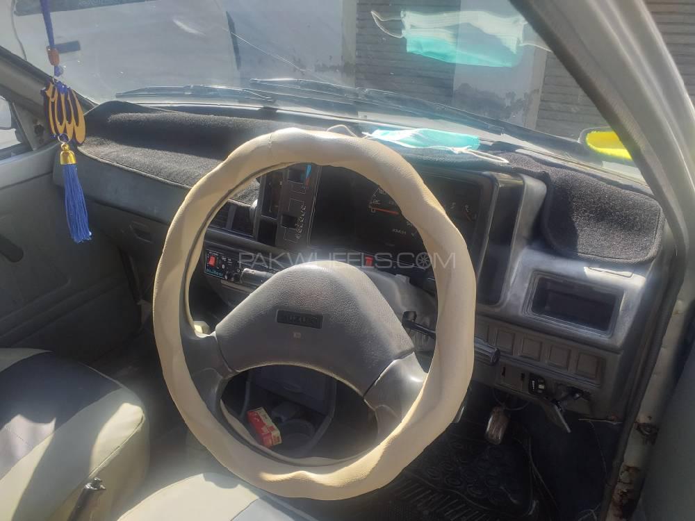 Suzuki Mehran 2005 for Sale in Karachi Suzuki Mehran 2005 for Sale in Karachi Image-2