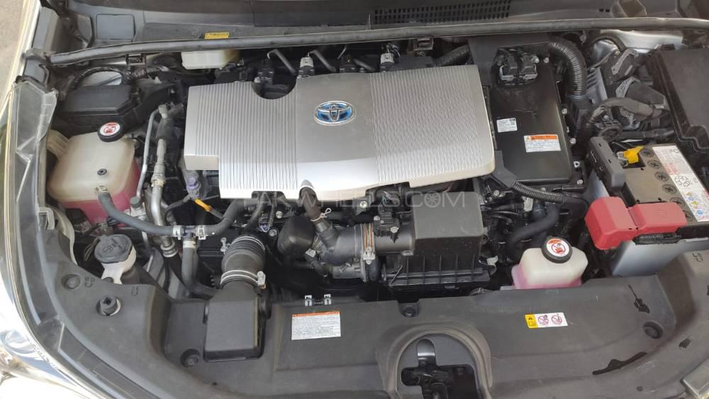 Toyota Prius 2017 for Sale in Lahore Toyota Prius 2017 for Sale in Lahore Image-18
