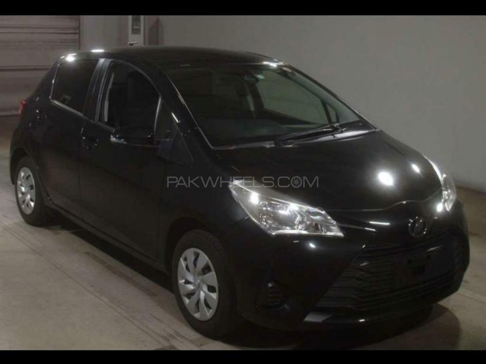 Toyota Vitz 2017 for Sale in Karachi Toyota Vitz 2017 for Sale in Karachi Image-3