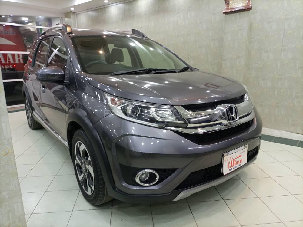 Honda BR-V 2017 for Sale in Islamabad Image-1