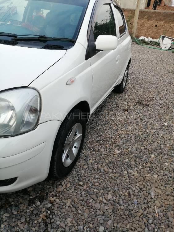 Toyota Vitz 2004 for Sale in Peshawar Toyota Vitz 2004 for Sale in Peshawar Image-6