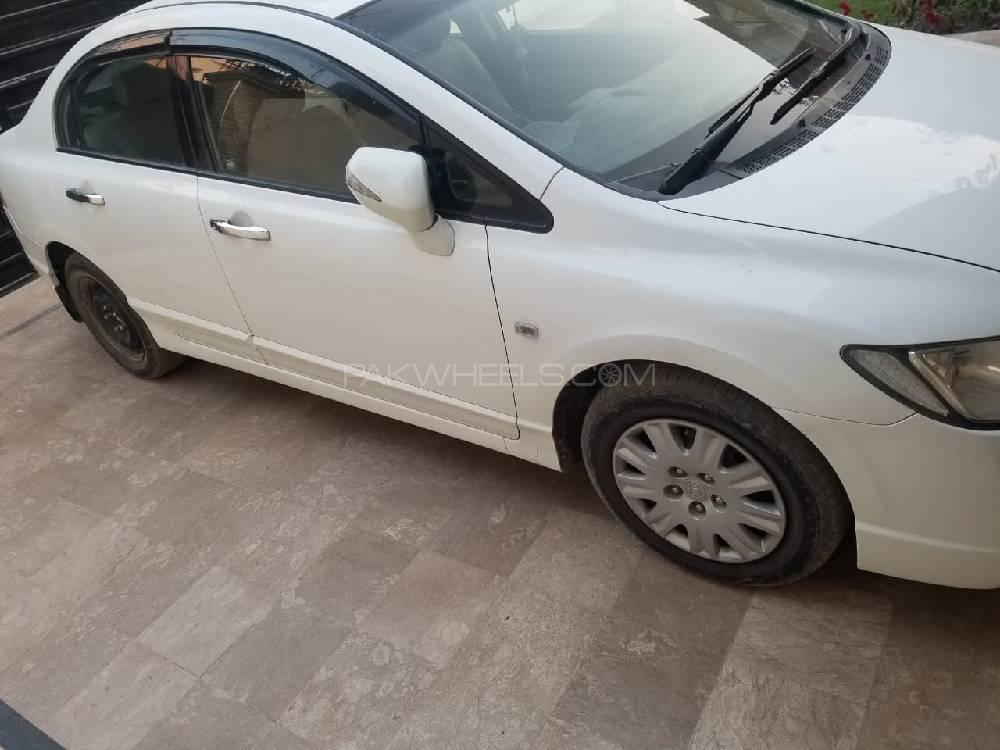 Honda Civic 2010 for Sale in Sahiwal Honda Civic 2010 for Sale in Sahiwal Image-2