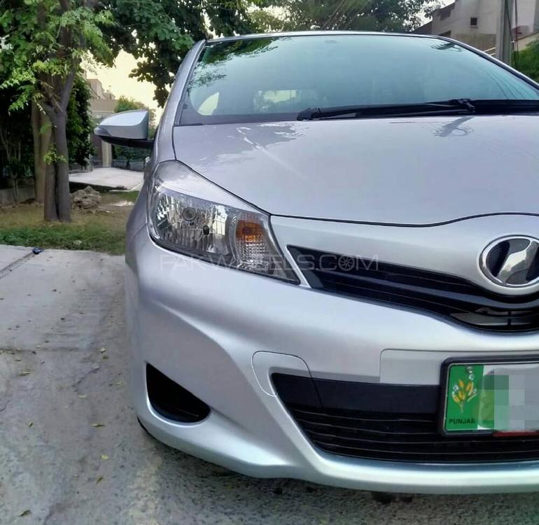 Toyota Vitz 2014 for Sale in Lahore Image-1