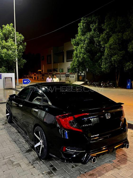 Honda Civic - 2021  Honda Civic - 2021  Image-3