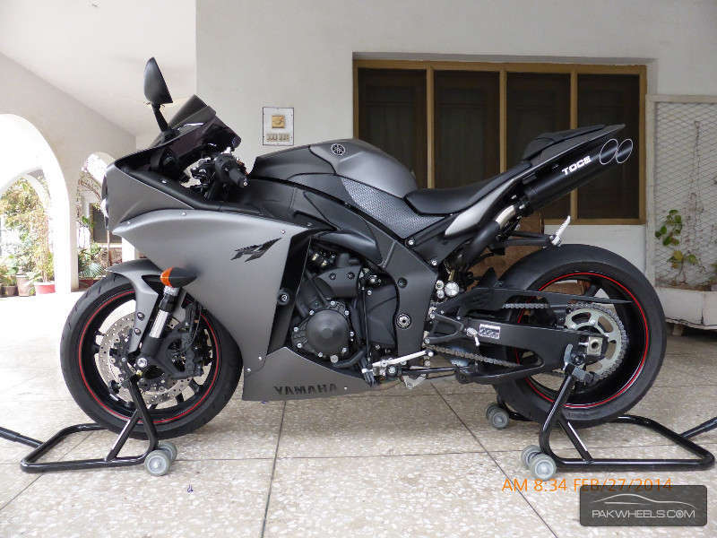 Yamaha YZF-R1 2013 for Sale Image-1