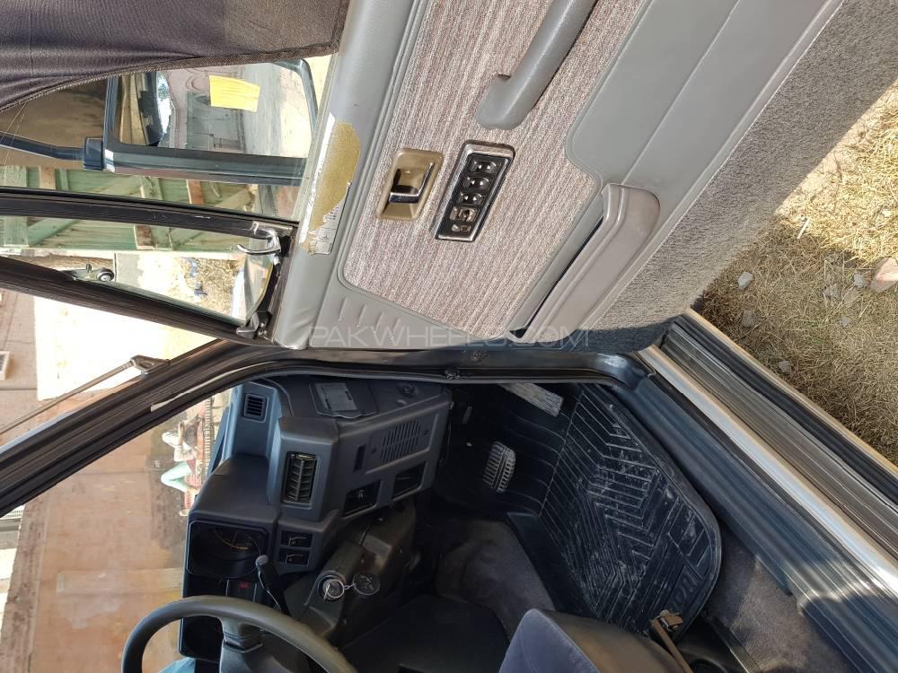مٹسوبیشی پجیرو 1986 for Sale in ملتان مٹسوبیشی پجیرو 1986 for Sale in ملتان Image-8